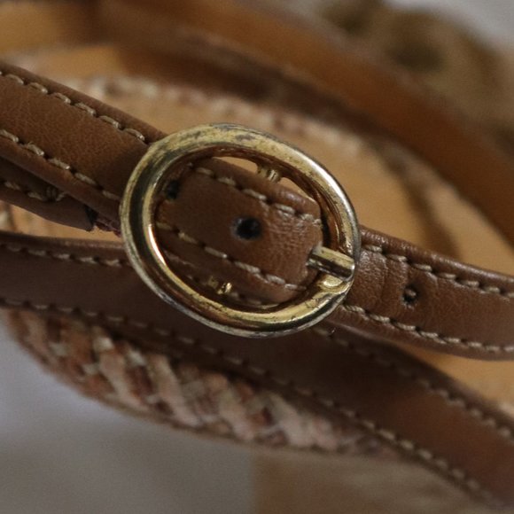 FIONI Woven Flower Wedge Heels Tan / Camel Size 7 - Picture 6 of 9